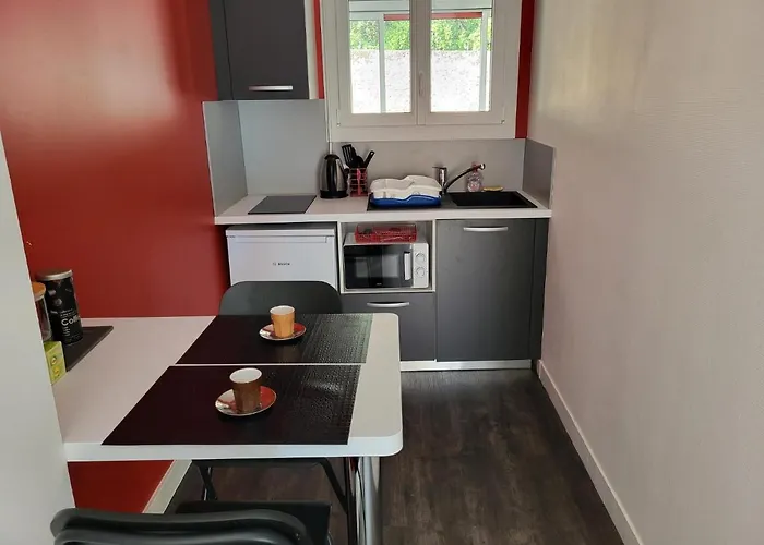 Un Bel Appartement Proche Centre Ville Et 20 Mn Du Puy Du Fou