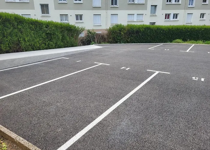 Un Bel Appartement Proche Centre Ville Et 20 Mn Du Puy Du Fou